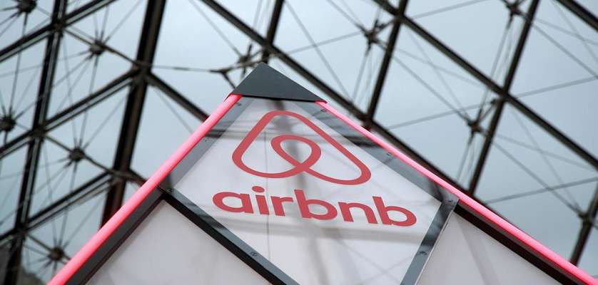 عبور از بحران به سبک Airbnb: نصف شدن حقوق مدیران ارشد