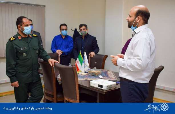 گزارش تصویری بازدید فرمانده سپاه الغدیر از پارک علم و فناوری یزد