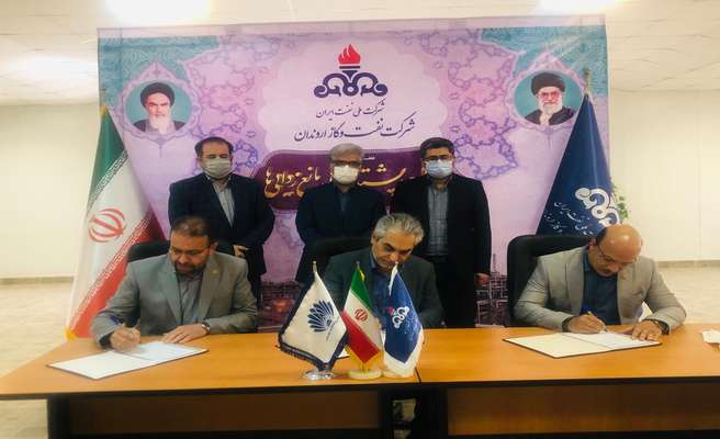 عقد تفاهم نامه همکاری پارک علم و فناوری خوزستان با شرکت نفت و گاز اروندان