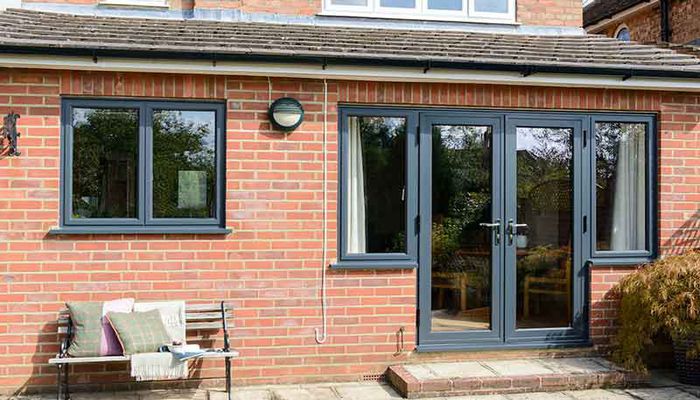 تفاوت پنجره آلومینیومی و پنجره upvc در چیست؟