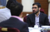 تاکسی‌های اینترنتی پلتفرم هستند